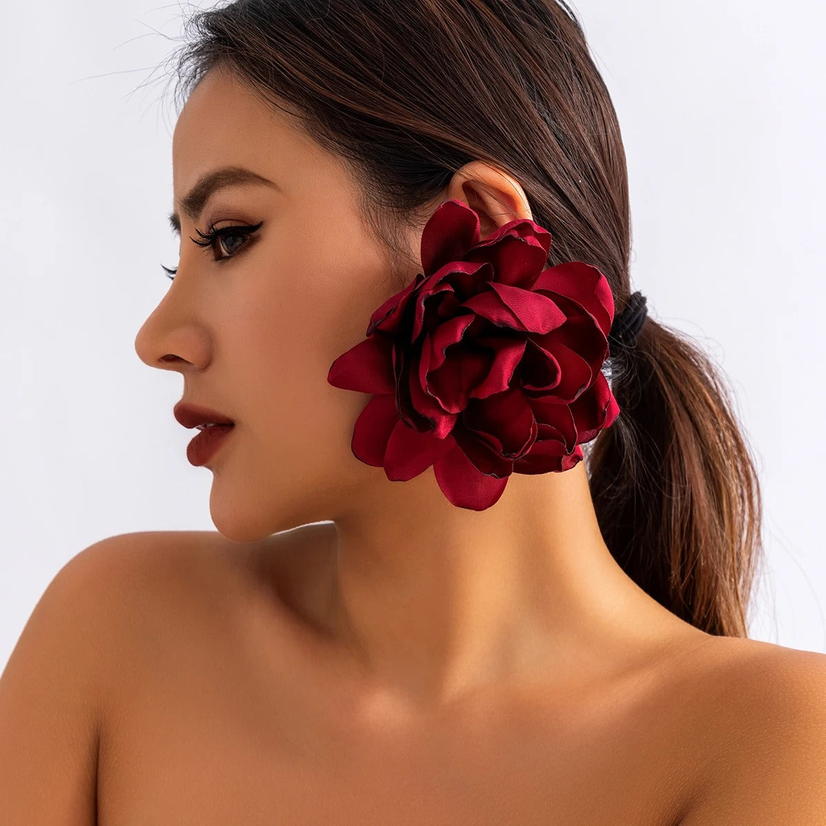 Elegant Burgundy Floral earring